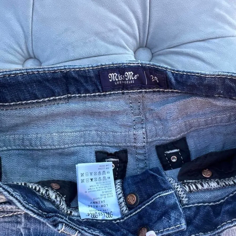 Miss me blue denim shorts 29